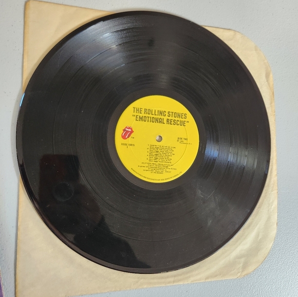 The Rolling Stones Vinyl Record Emotional Rescue with Poster First Pressing EX - Picture 5 of 13